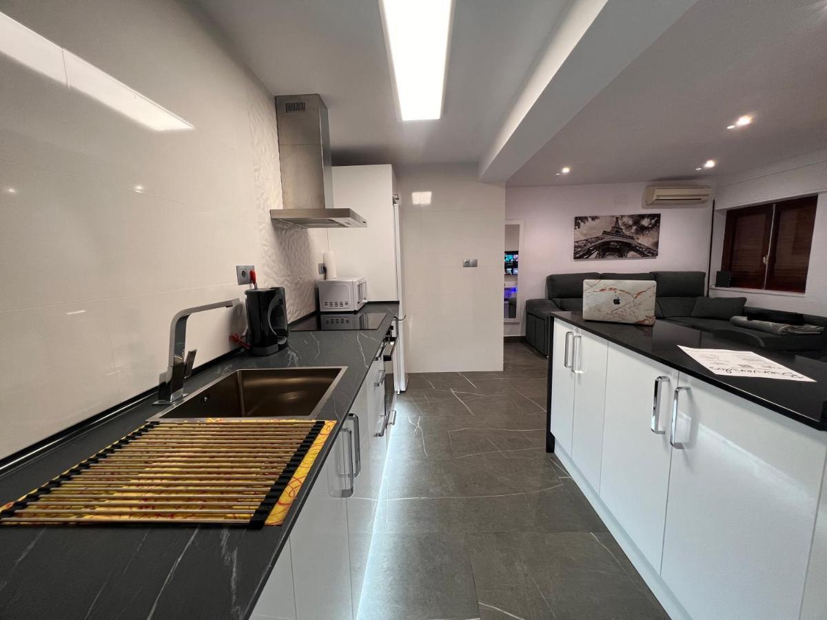 Apartamento Espacioso De Diseno A 3 Min Renfe. กอร์โดบา ภายนอก รูปภาพ
